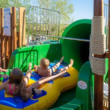 Aunis Club Camping 4 Etoiles Кемпинг